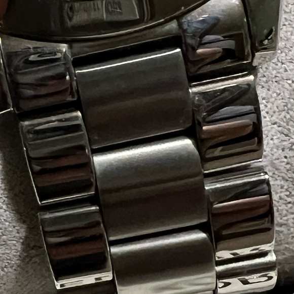 Authentic Michael Kors watch - Picture 4 of 9
